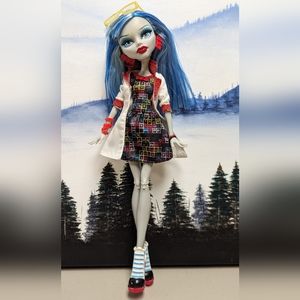 Monster High Ghoulia Yelps